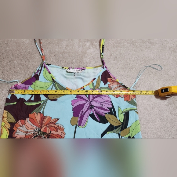 Trina Turk Floral Strap Silk Top Blouse - Tiered Flounce Size Small S - Picture 5 of 6